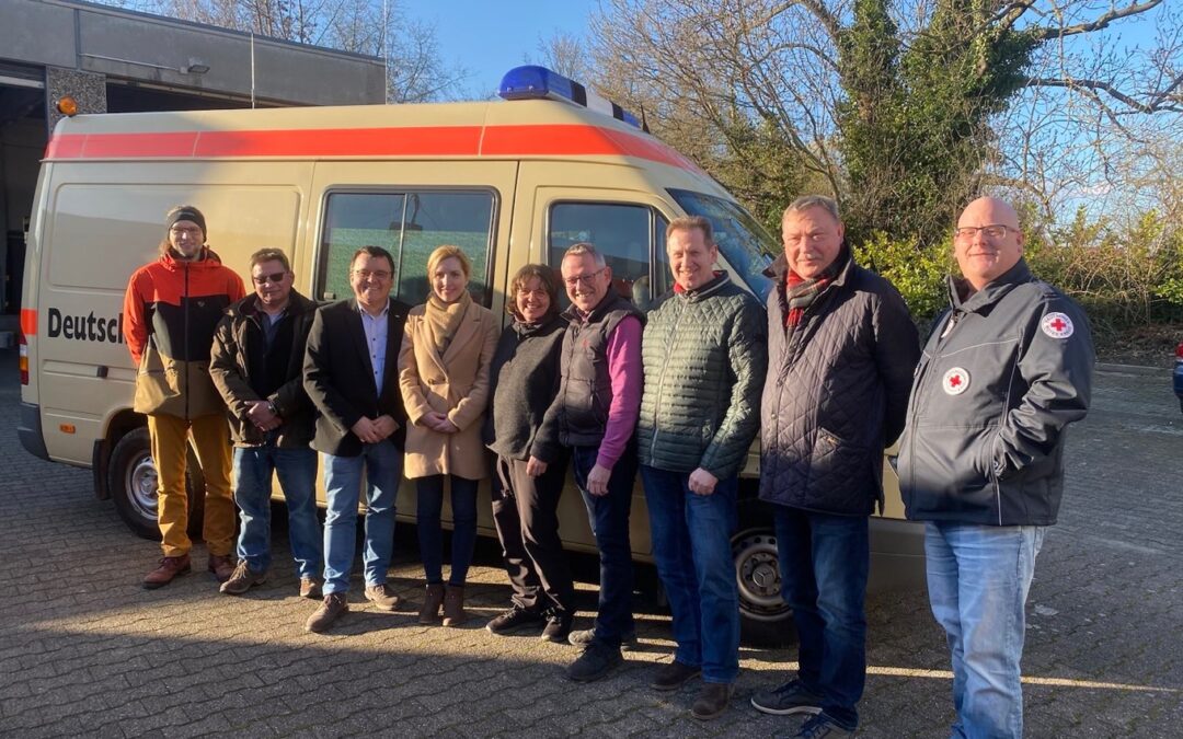 Einfach mal Danke sagen: CDU und GRÜNE besuchen DRK Rettungsdienst 